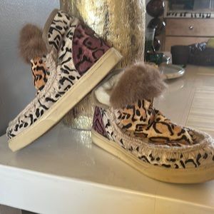 Mou pony hair winter boots size 8